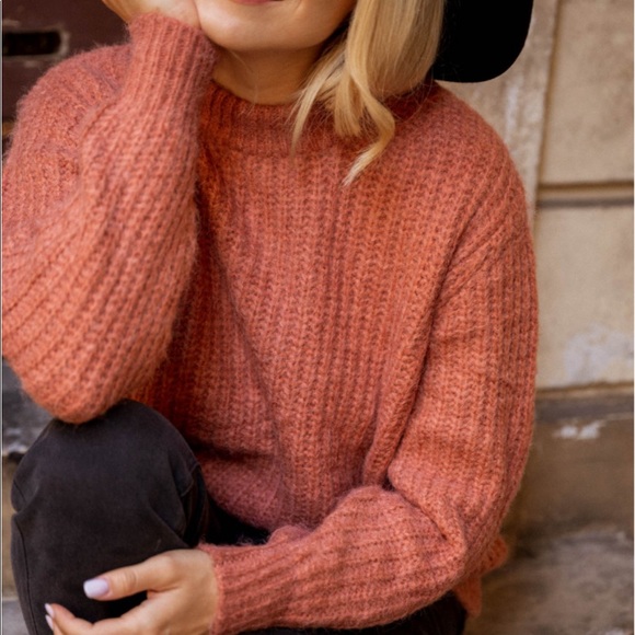 Boutique Libertie Maximin Jumper - Picture 2 of 7